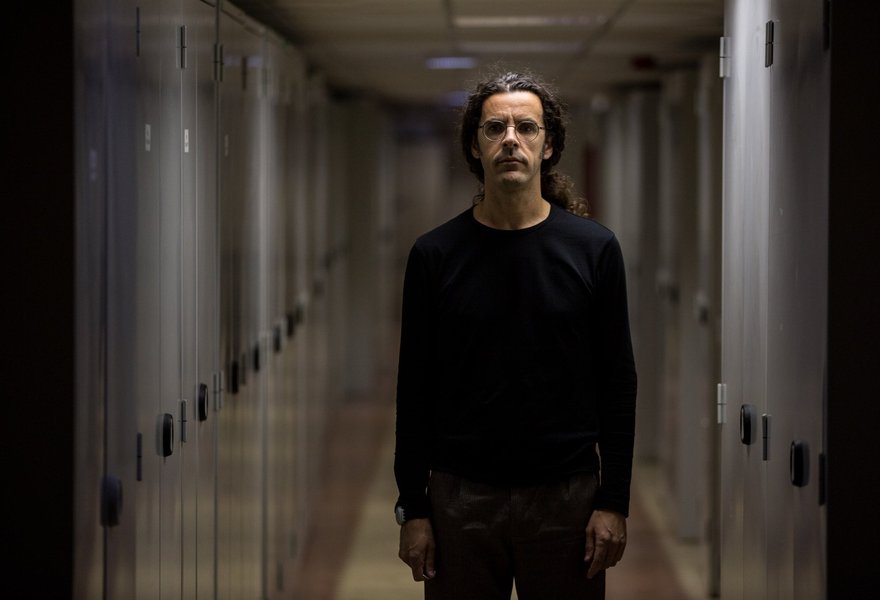 Photo of Vitor Cardoso at the University of Lisbon