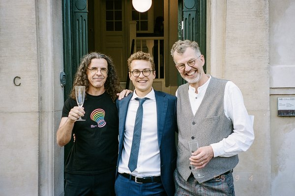 Thomas with Vítor and his father Frits