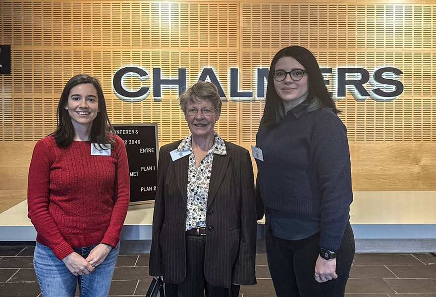 Lorena Magaña Zertuche, Jocelyn Bell Burnell, and Marica Minucci (from left to right).