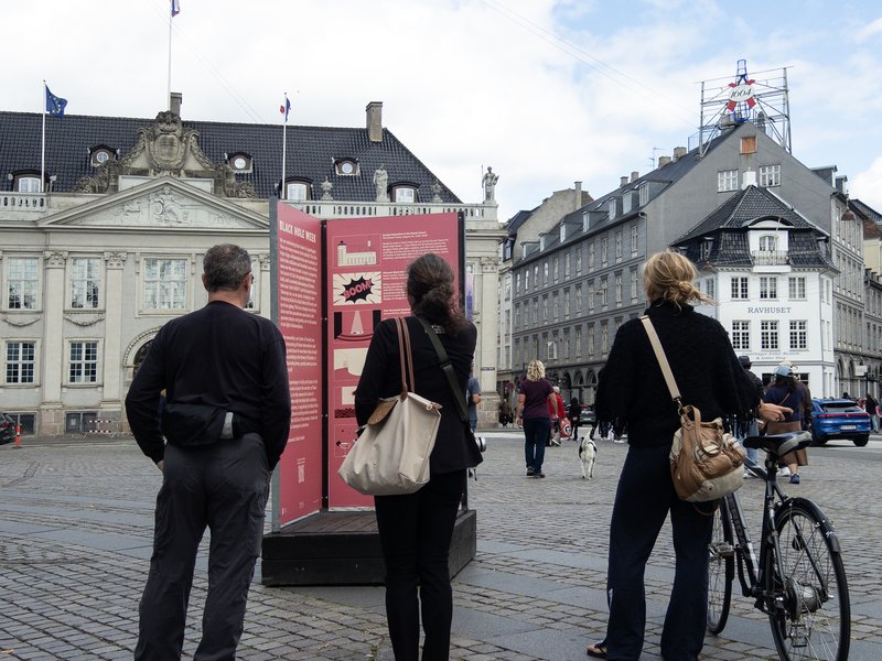 Comics on public display at Kongens Nytorv