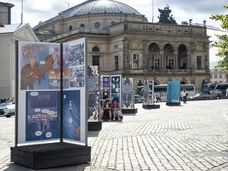 Comics on public display at Kongens Nytorv