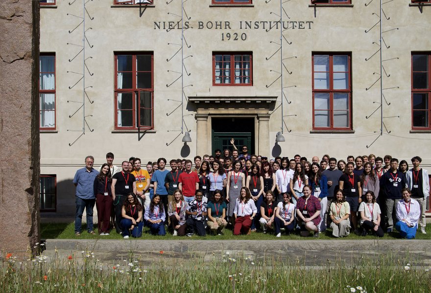 The 2026 School on Gravity Group Photo