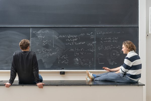 Thomas and Jaime discussing